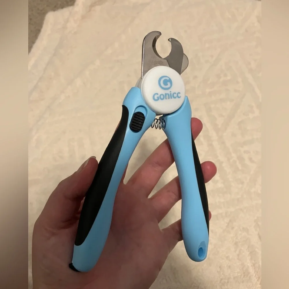 Dog clippers